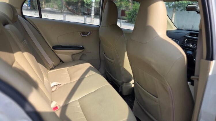  Honda Amaze VX