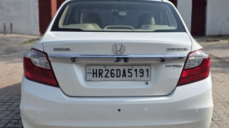  Honda Amaze VX