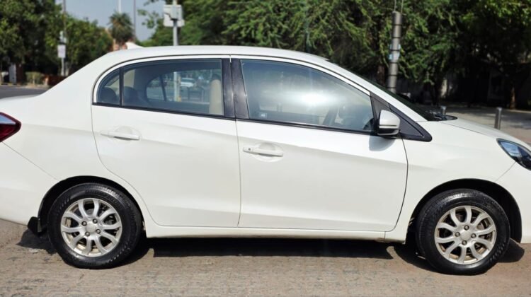  Honda Amaze VX